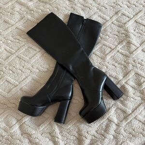 Lamoda calf high platforms - size 6
